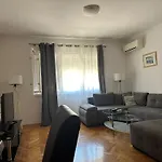 Apartment In Center